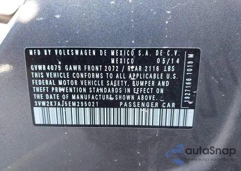 2014 Volkswagen Jetta 2.0L S z USA, uszkodzony, nr VIN 3VW2K7AJ5EM295021